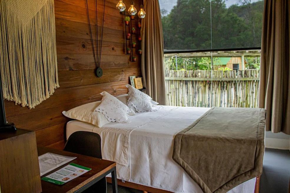 Eden Bed & Nature Praia Grande  Buitenkant foto